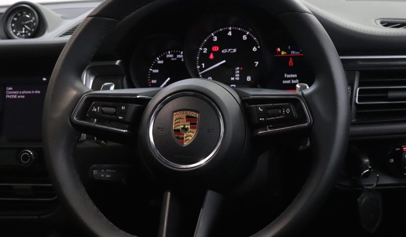 
								2022 Porsche Macan GTS full									
