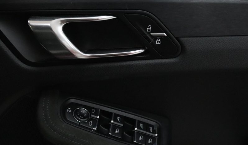 
								2022 Porsche Macan GTS full									