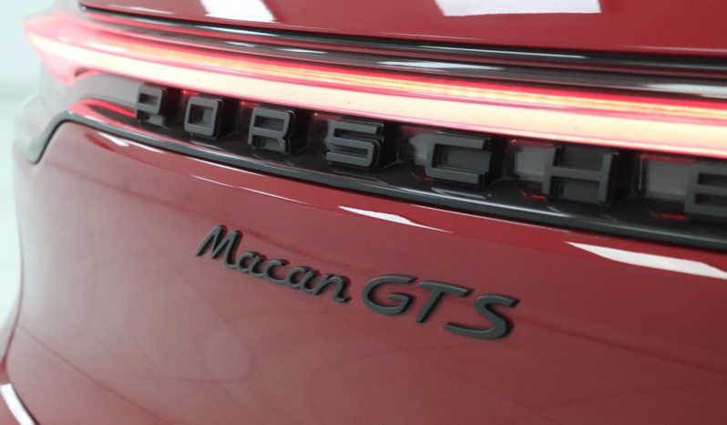 
								2022 Porsche Macan GTS full									