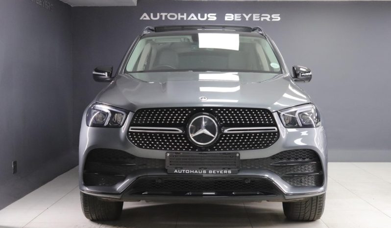 
								2022 Mercedes-Benz GLE GLE300d 4Matic AMG Line full									