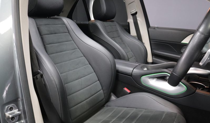 
								2022 Mercedes-Benz GLE GLE300d 4Matic AMG Line full									