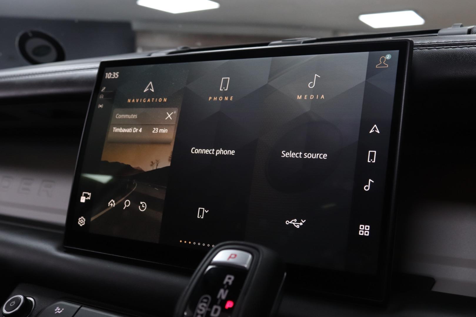 2023 Land Rover Defender 110 D300 X-Dynamic HSE